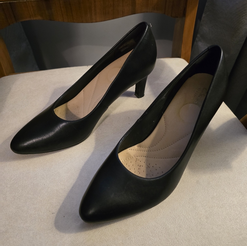 Clarkes Pumps